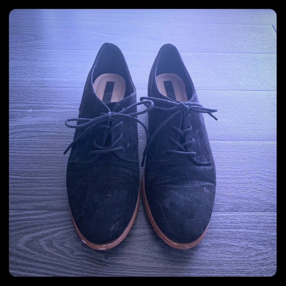Ladies  Suede black lace up shoes